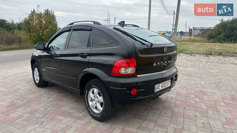 Позашляховик / Кросовер SsangYong Actyon 2008 в Києві