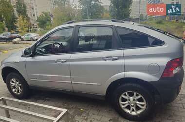Позашляховик / Кросовер SsangYong Actyon 2009 в 