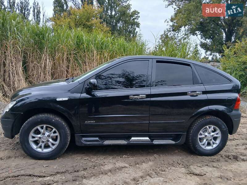 Позашляховик / Кросовер SsangYong Actyon 2007 в Києві фото 2 Позашляховик / Кросовер SsangYong Actyon 2007 в Києві