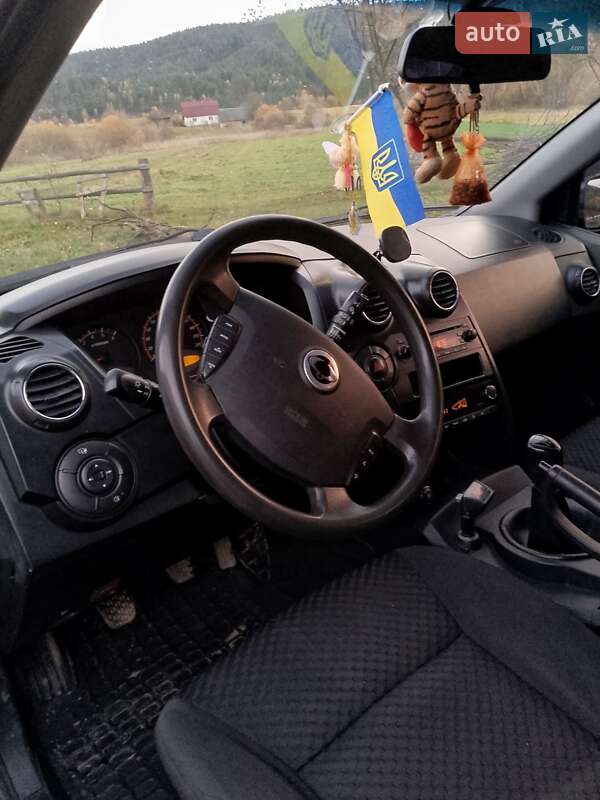 Внедорожник / Кроссовер SsangYong Actyon 2007 в Самборе фото 22 Внедорожник / Кроссовер SsangYong Actyon 2007 в Самборе