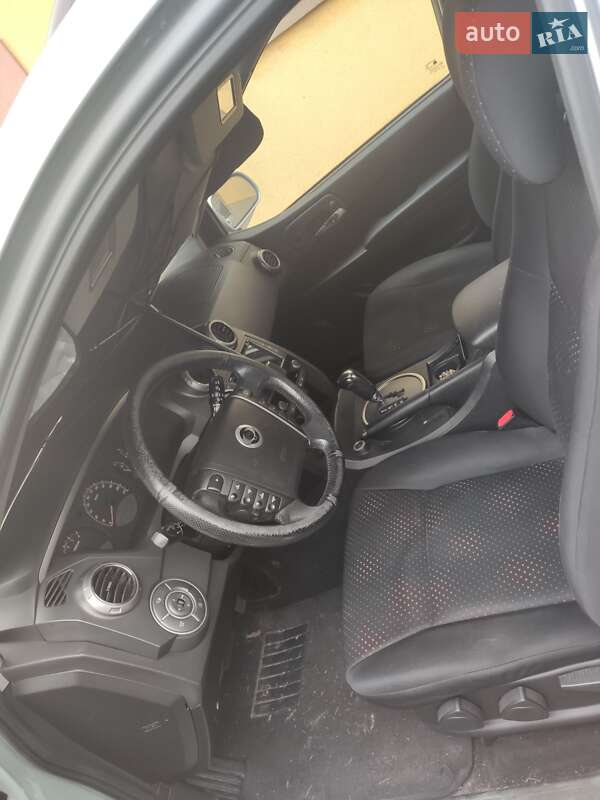 Внедорожник / Кроссовер SsangYong Actyon 2010 в Николаеве