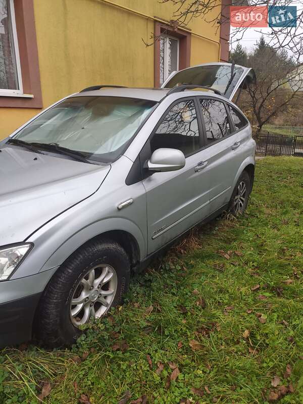Внедорожник / Кроссовер SsangYong Actyon 2010 в Николаеве
