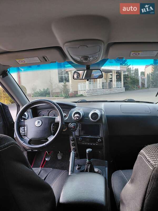 Позашляховик / Кросовер SsangYong Actyon 2008 в Тернополі