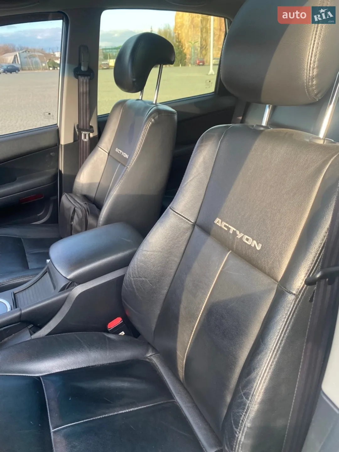 2011 SsangYong Actyon - мініатюра 6