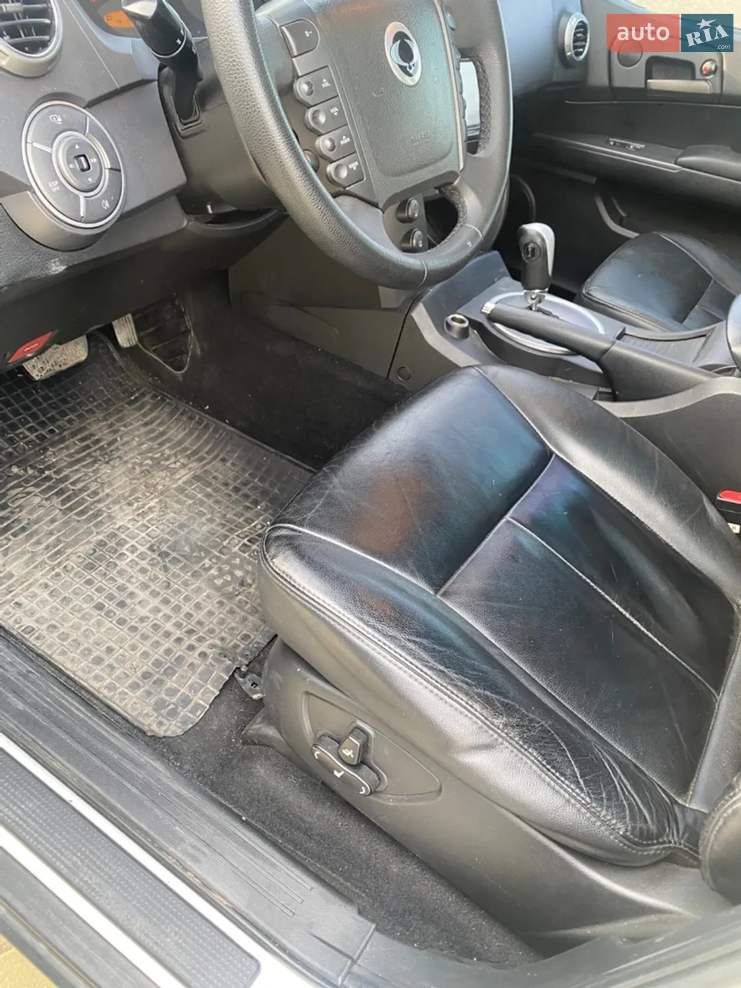 2011 SsangYong Actyon - мініатюра 7