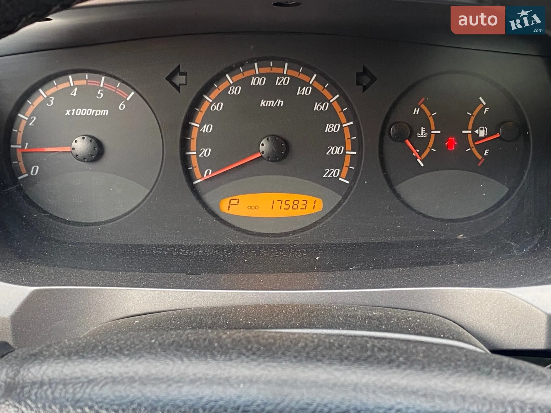 2011 SsangYong Actyon - мініатюра 12
