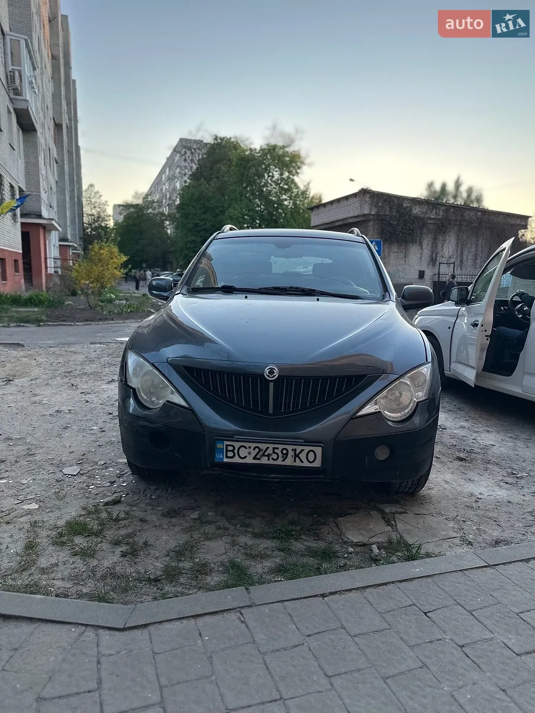 2011 SsangYong Actyon - мініатюра 3