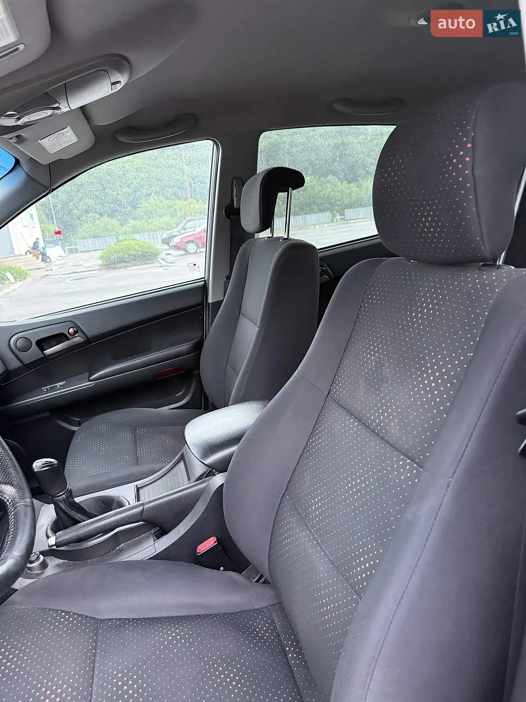 2012 SsangYong Actyon - мініатюра 8