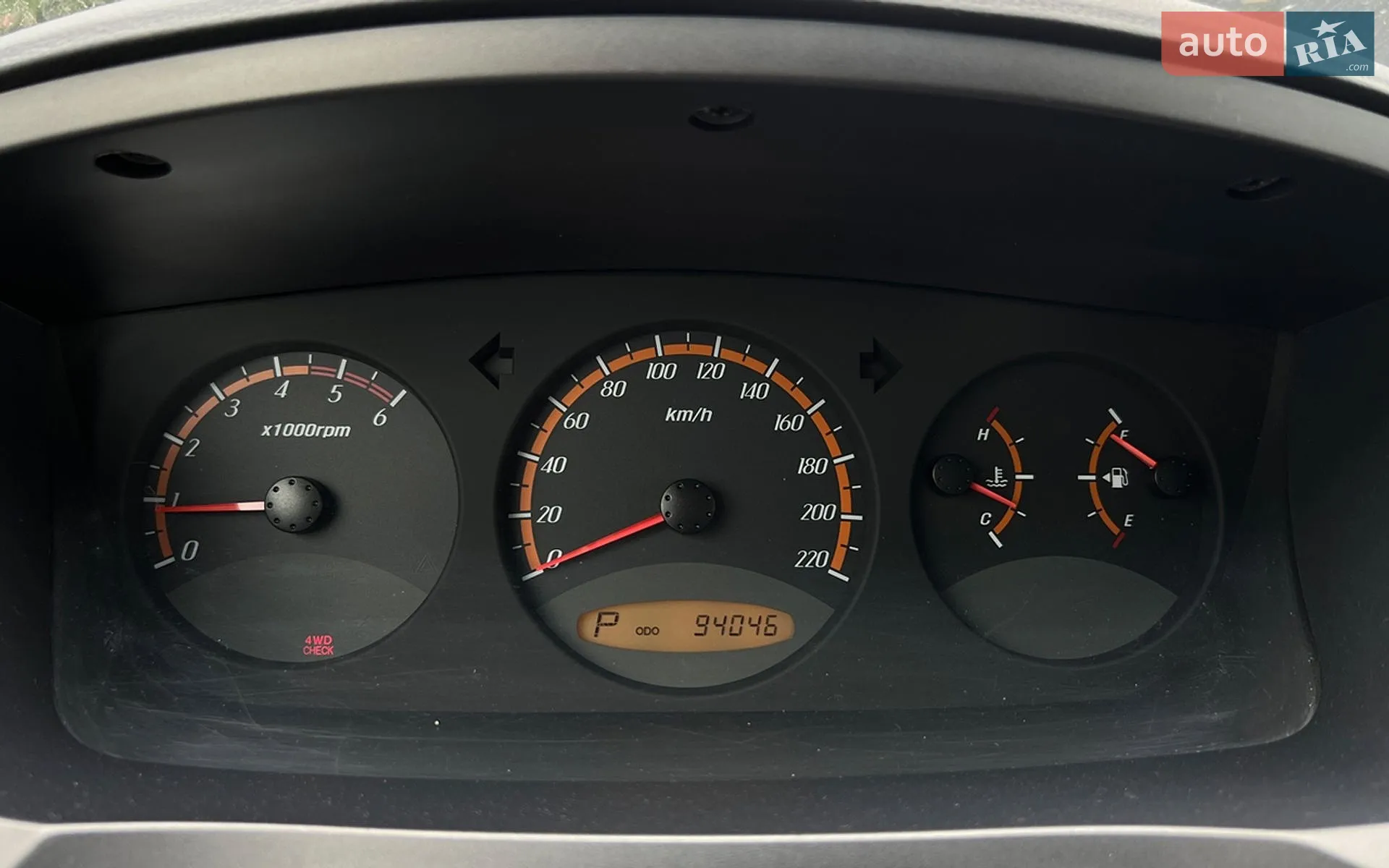 2010 SsangYong Actyon - мініатюра 12