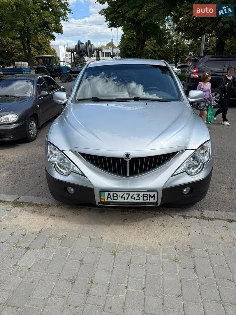2012 SsangYong Actyon - мініатюра 3