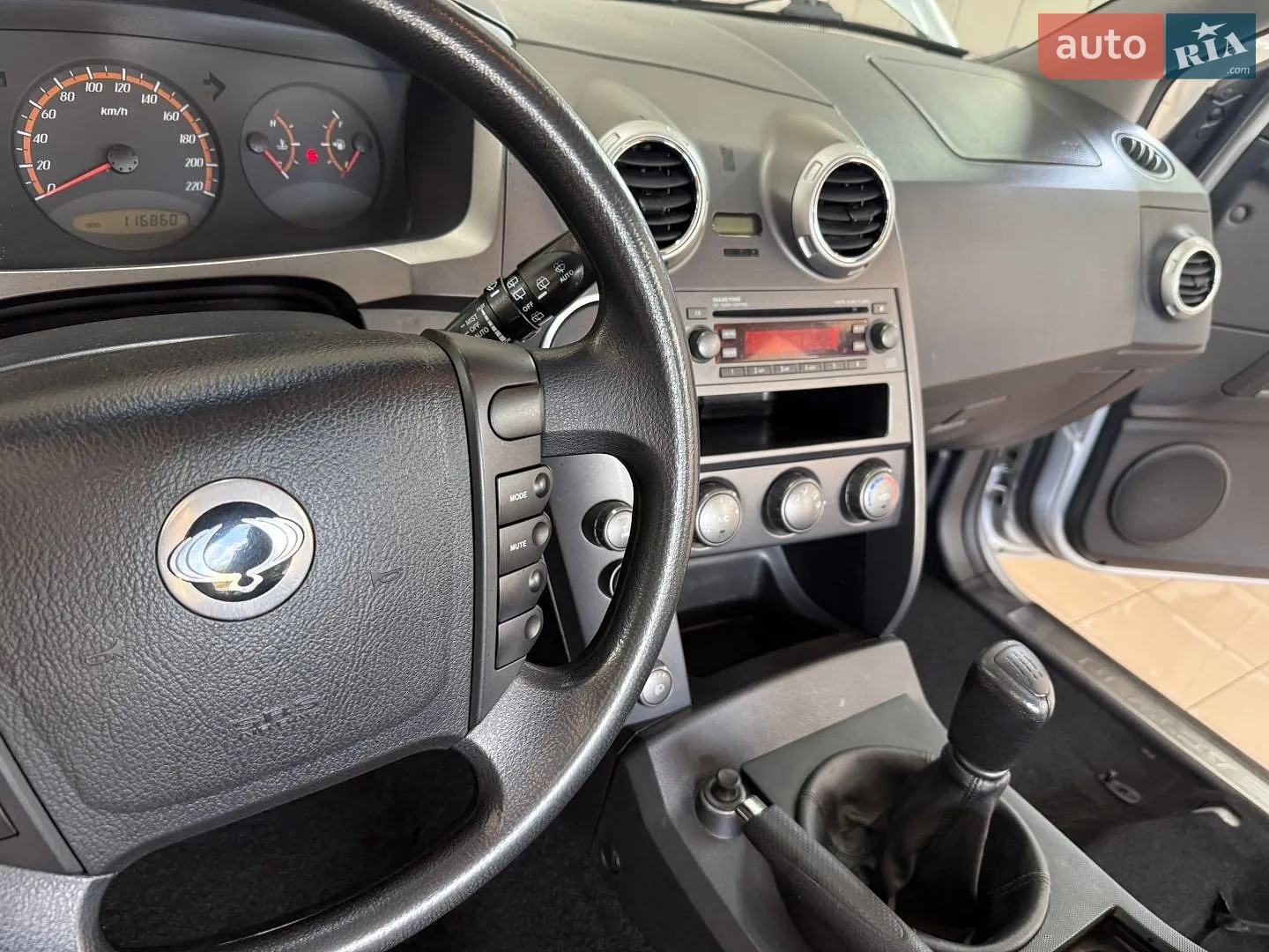 2012 SsangYong Actyon - мініатюра 2