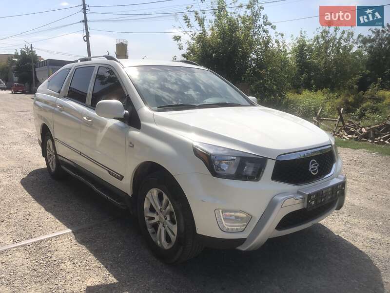 SsangYong Korando Sports 2016