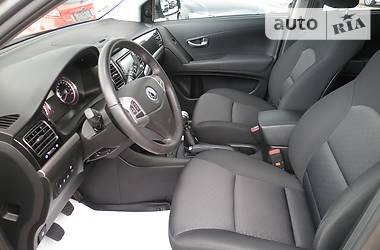 Внедорожник / Кроссовер SsangYong Korando 2013 в Запорожье