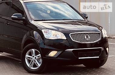 Позашляховик / Кросовер SsangYong Korando 2014 в 