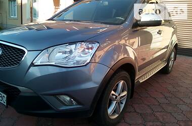 Позашляховик / Кросовер SsangYong Korando 2012 в 