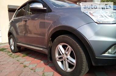 Позашляховик / Кросовер SsangYong Korando 2012 в 