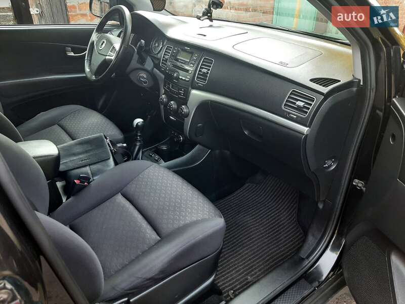Внедорожник / Кроссовер SsangYong Korando 2012 в Дергачах