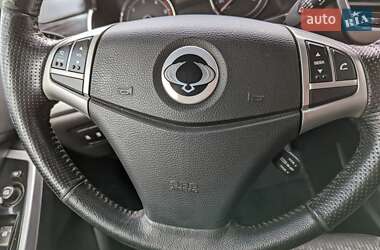 Внедорожник / Кроссовер SsangYong Korando 2013 в 