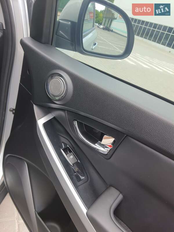 Внедорожник / Кроссовер SsangYong Korando 2014 в Одессе