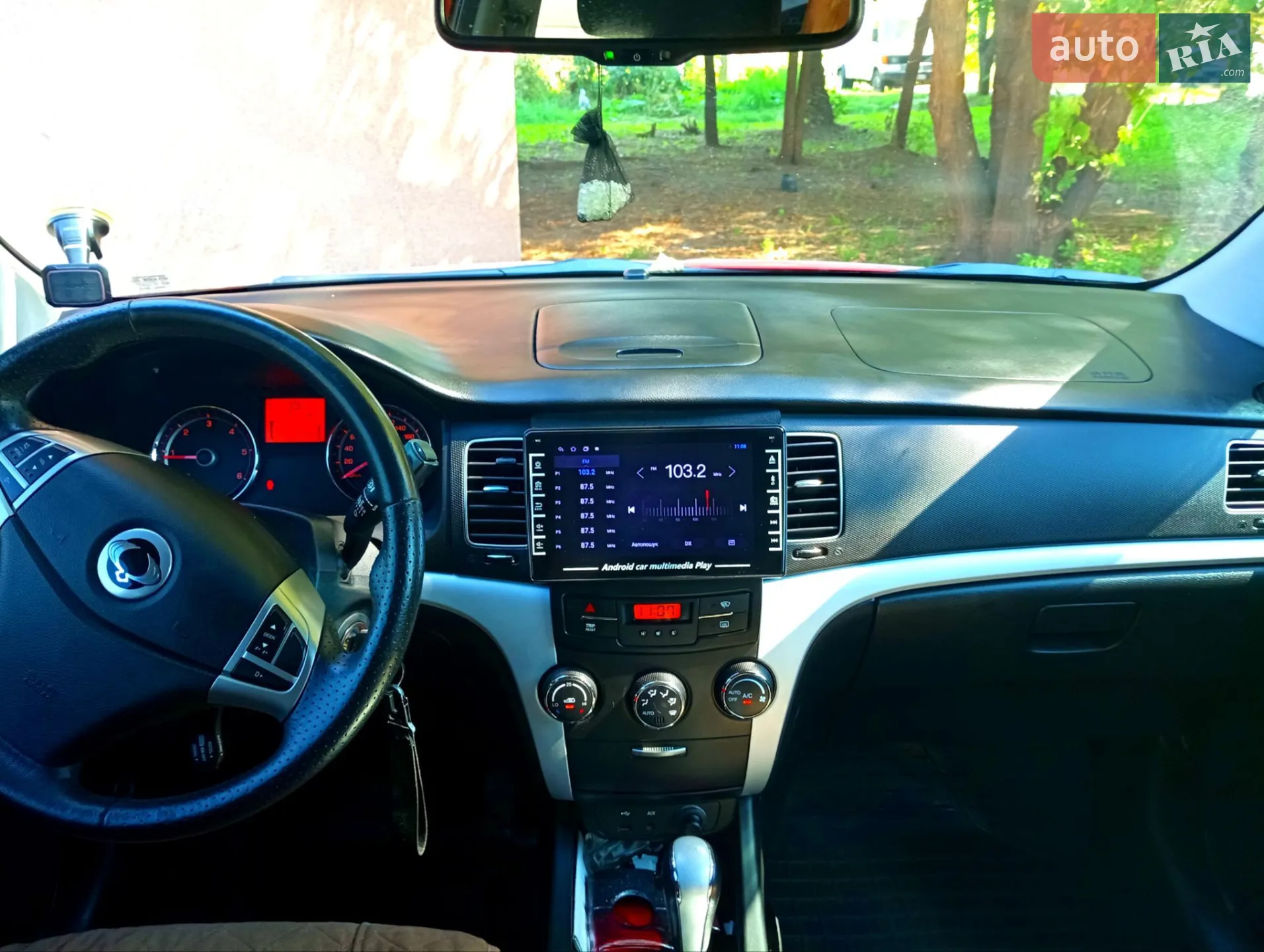 2011 SsangYong Korando - мініатюра 38