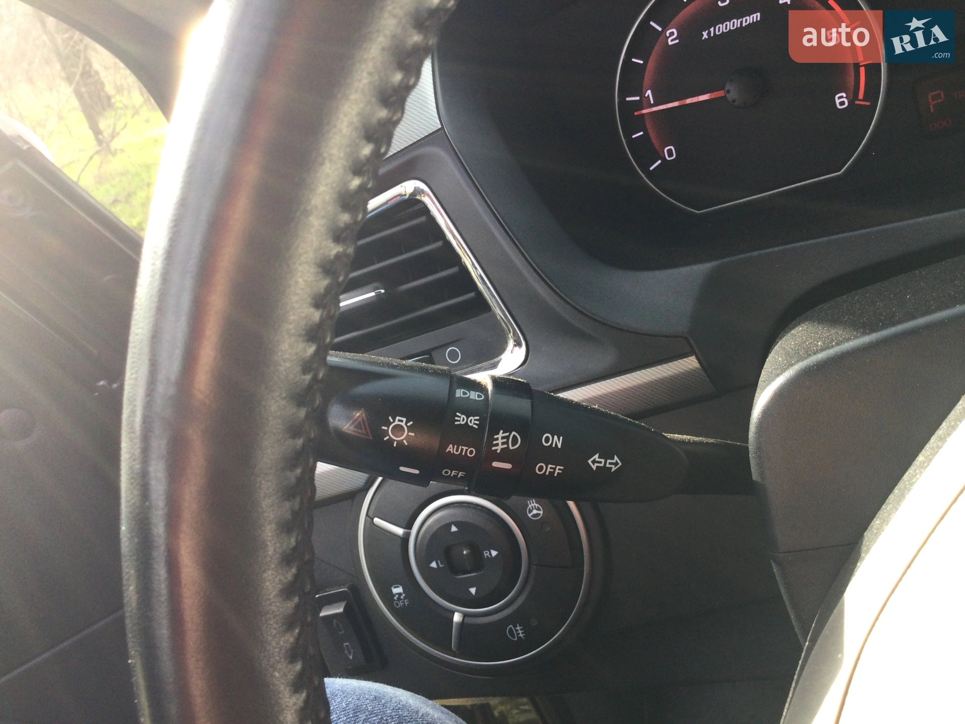 2016 SsangYong Korando - мініатюра 8