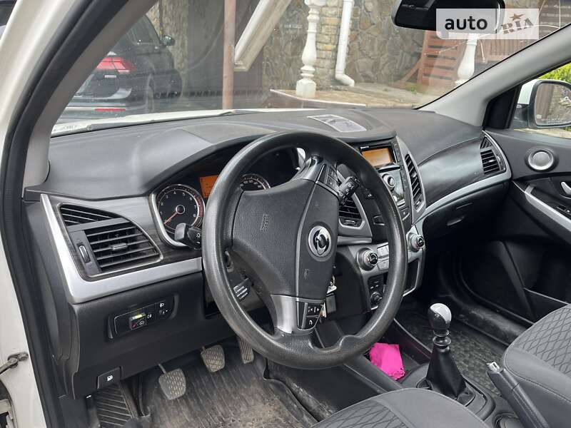 Позашляховик / Кросовер SsangYong Korando 2014 в Хмельницькому