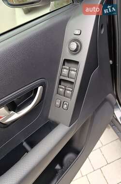 Внедорожник / Кроссовер SsangYong Korando 2011 в 