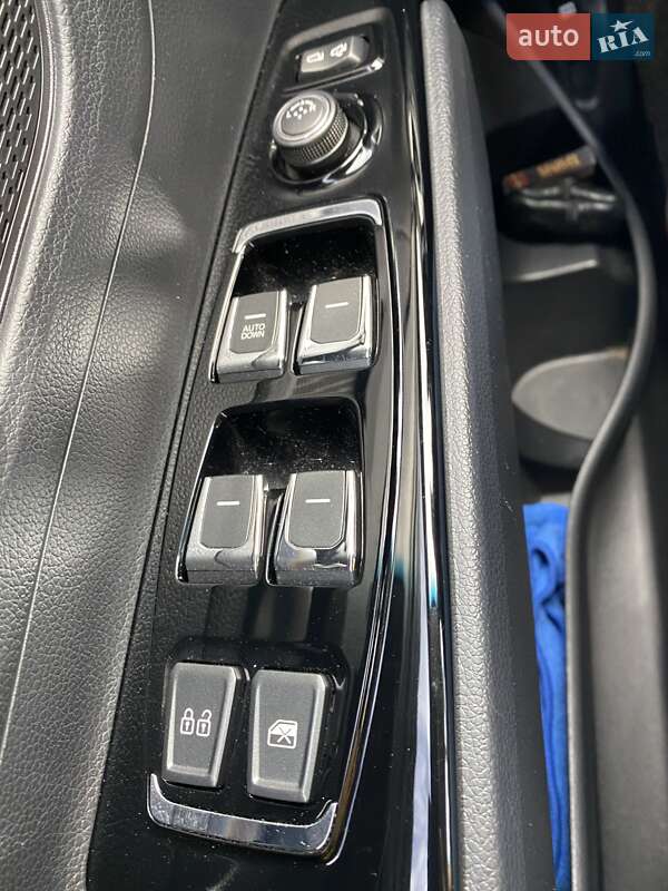 Внедорожник / Кроссовер SsangYong Korando 2019 в Одессе