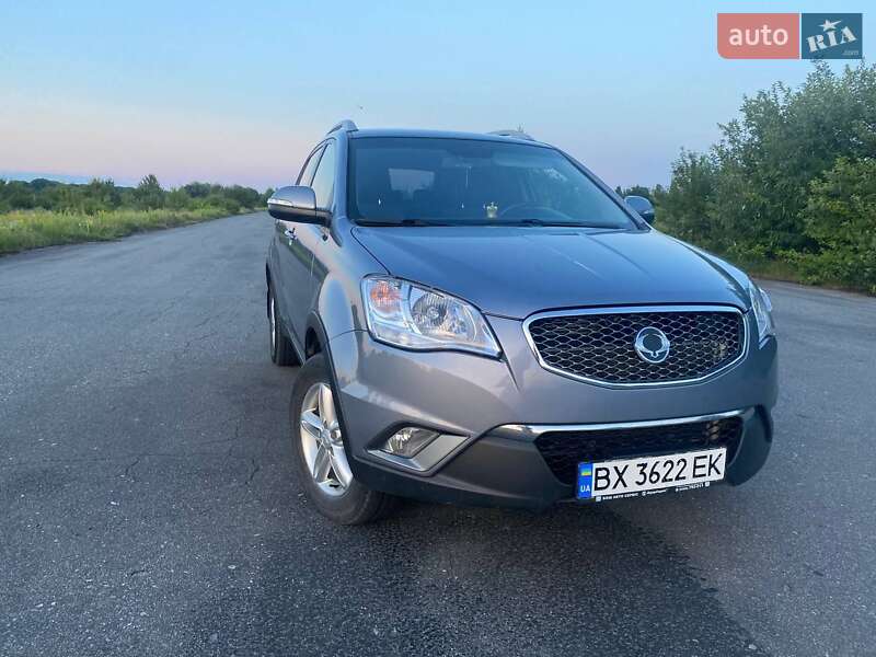 Внедорожник / Кроссовер SsangYong Korando 2012 в 