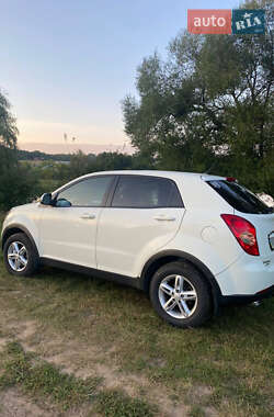 Внедорожник / Кроссовер SsangYong Korando 2012 в 