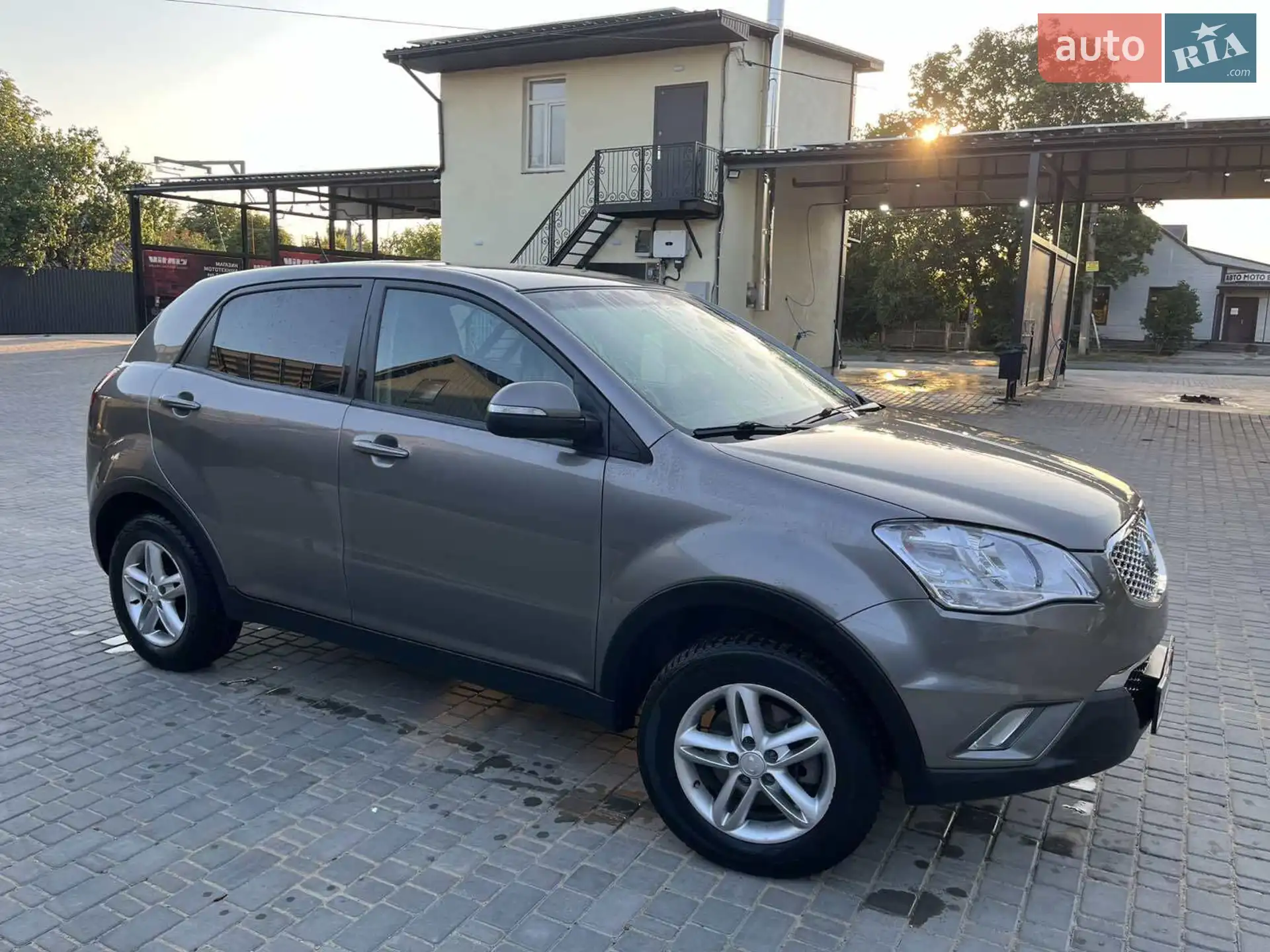 2012 SsangYong Korando - мініатюра 2