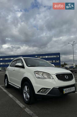 Внедорожник / Кроссовер SsangYong Korando 2011 в 