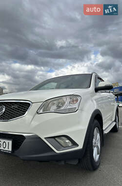 Внедорожник / Кроссовер SsangYong Korando 2011 в 