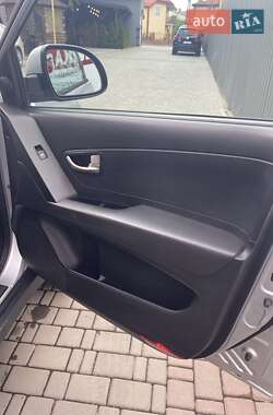 Внедорожник / Кроссовер SsangYong Korando 2011 в 