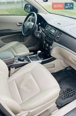 Внедорожник / Кроссовер SsangYong Korando 2011 в 