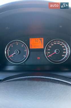 Внедорожник / Кроссовер SsangYong Korando 2013 в 