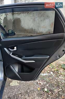 Внедорожник / Кроссовер SsangYong Korando 2014 в 