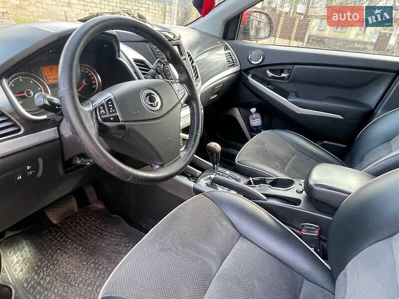 Внедорожник / Кроссовер SsangYong Korando 2014 в Кривом Роге фото 6 Внедорожник / Кроссовер SsangYong Korando 2014 в Кривом Роге