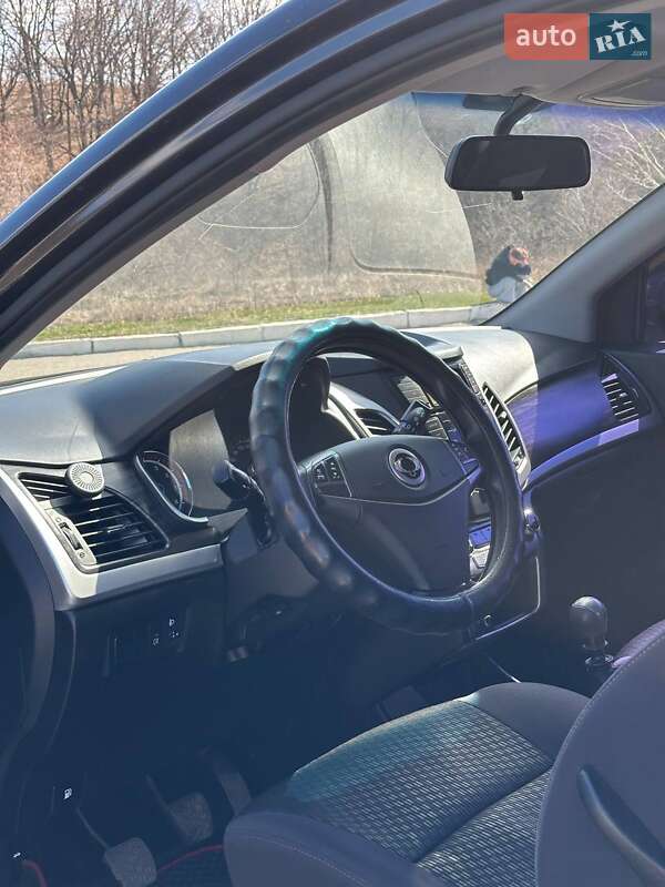 Внедорожник / Кроссовер SsangYong Korando 2014 в Харькове