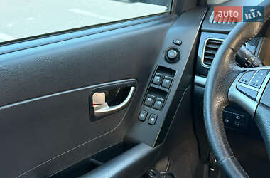 Внедорожник / Кроссовер SsangYong Korando 2013 в 
