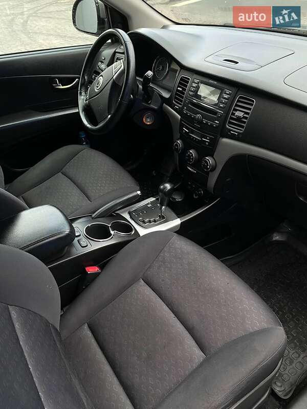 Позашляховик / Кросовер SsangYong Korando 2011 в Полтаві