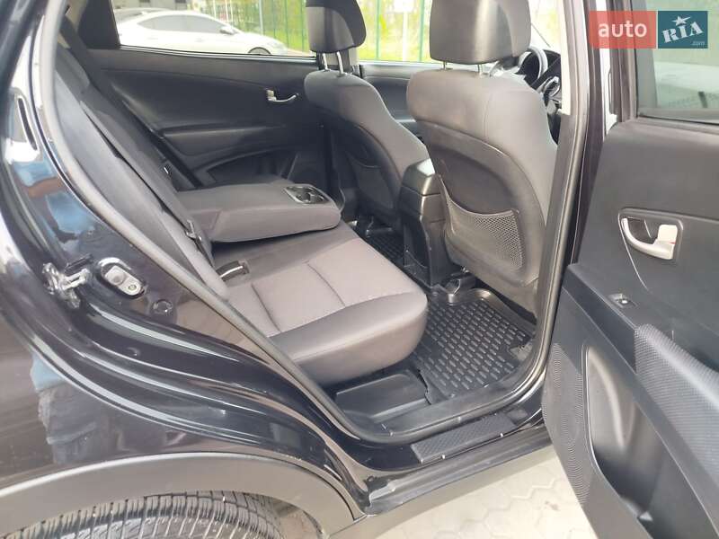 Позашляховик / Кросовер SsangYong Korando 2012 в Києві