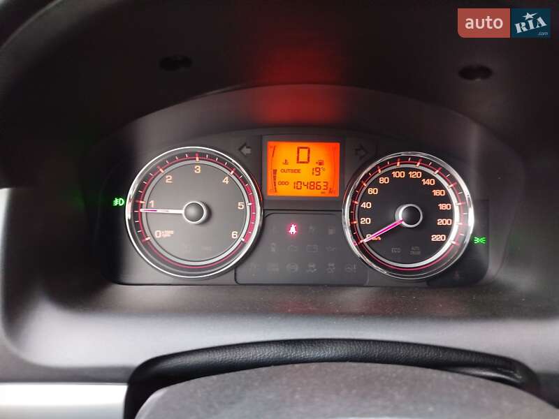 Позашляховик / Кросовер SsangYong Korando 2012 в Києві