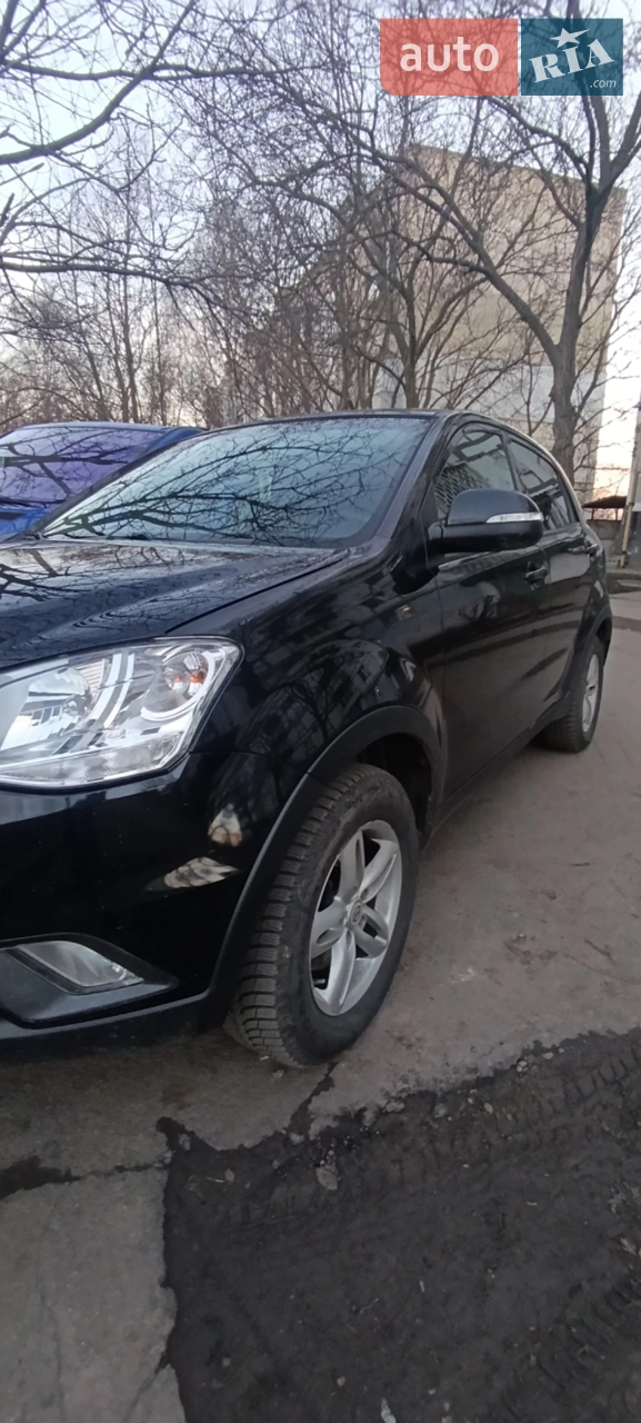 2014 SsangYong Korando - мініатюра 12