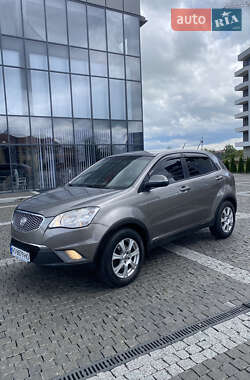Внедорожник / Кроссовер SsangYong Korando 2012 в 