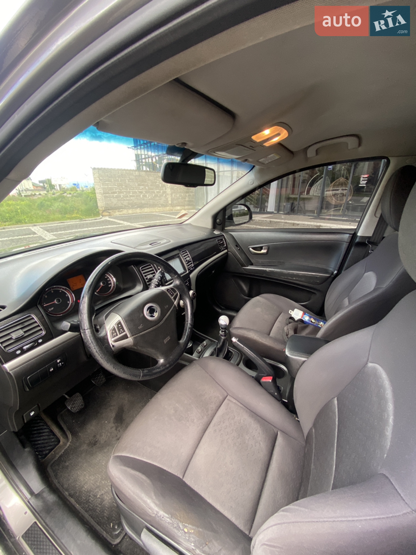 2012 SsangYong Korando - мініатюра 16