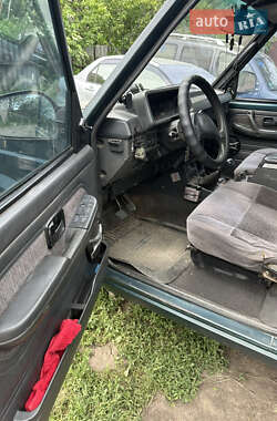 Внедорожник / Кроссовер SsangYong Korando 1995 в 