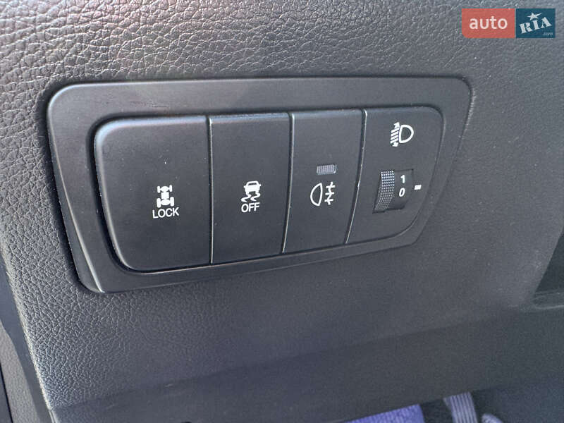 Внедорожник / Кроссовер SsangYong Korando 2012 в Одессе