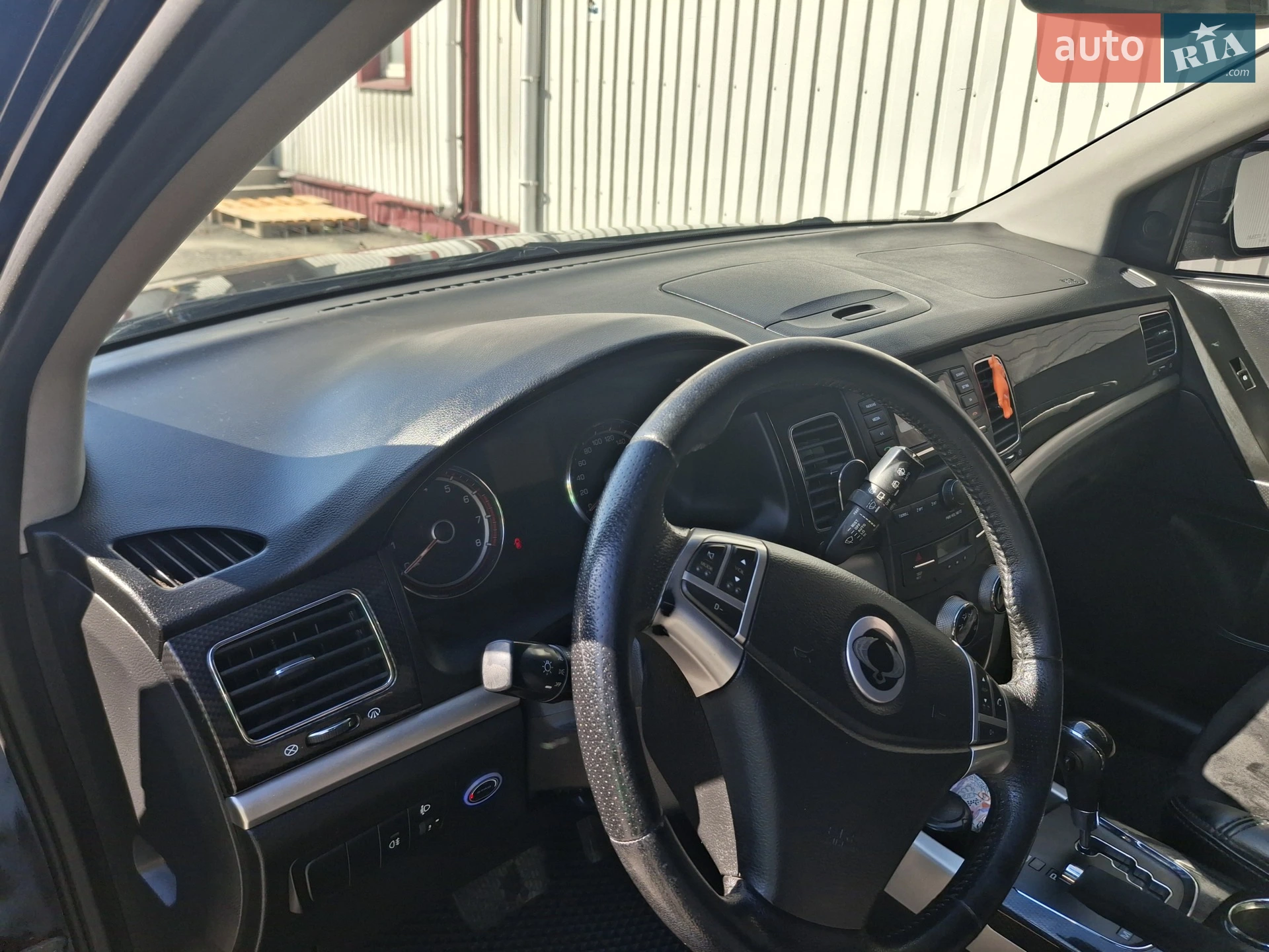 2013 SsangYong Korando - мініатюра 7