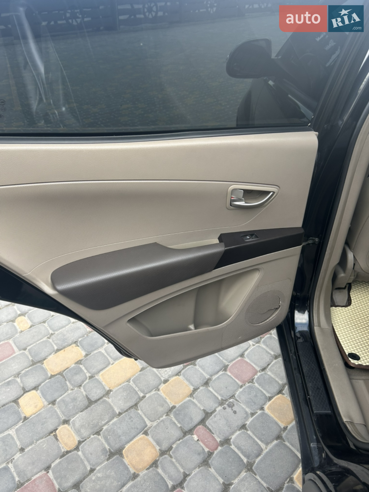 2011 SsangYong Korando - мініатюра 31